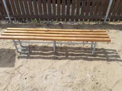 Двухметровая лавочка без спинки 2 м МАФ 1602 в Кургане